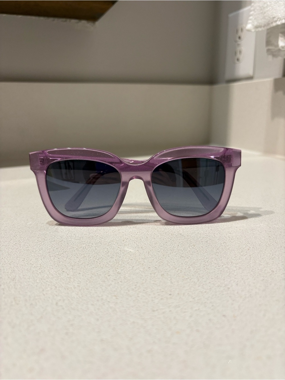 Diff Carson Sunglasses - Picture 6 of 6